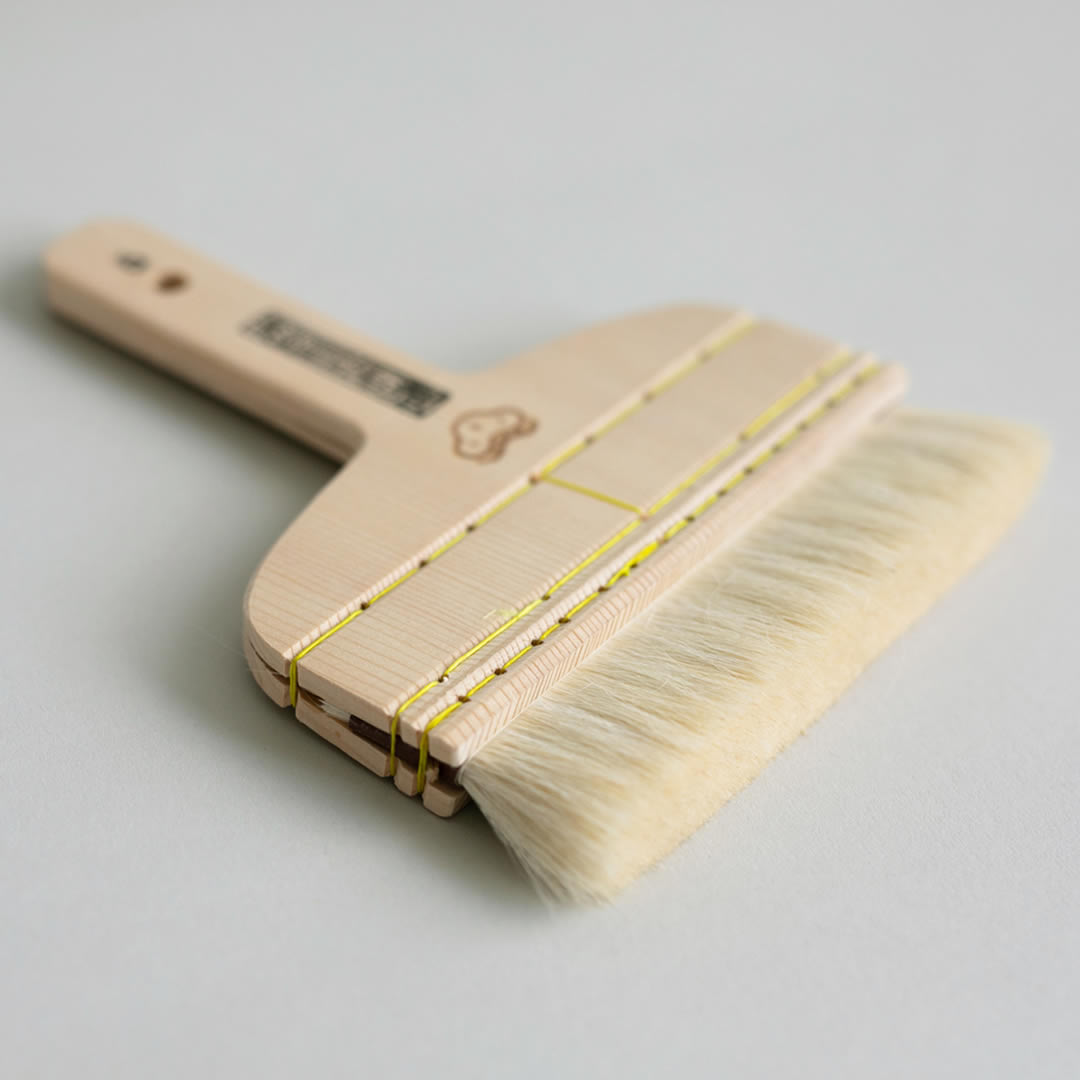 撫刷毛(なでばけ)